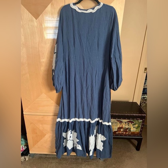 Farm Rio embroidered flounce maxi dress 1x - Picture 3 of 4